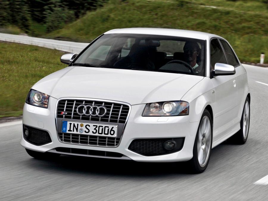  Audi S3 (8P) 2006 года  (WW) (фото 24 из 28)